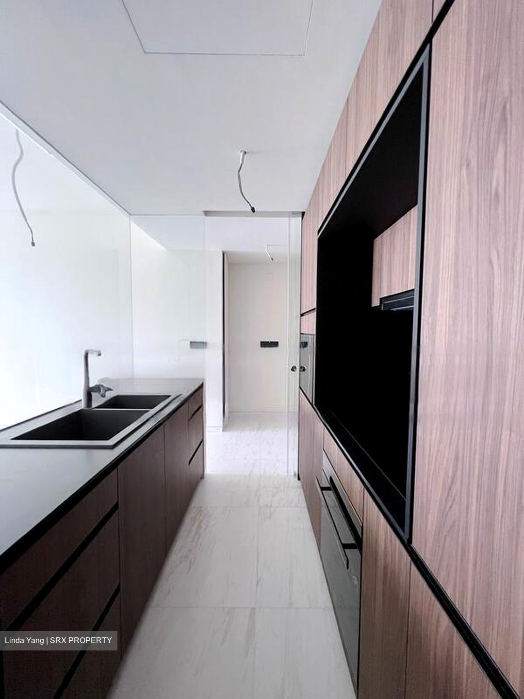 Coastline Residences (D15), Apartment #422889091